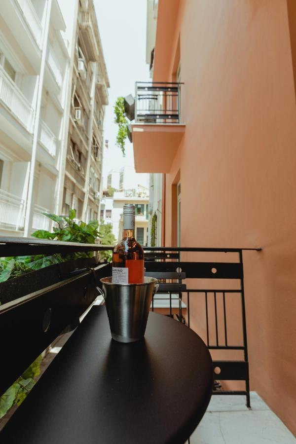 Metis Urbane Living Spaces Atenas Exterior foto