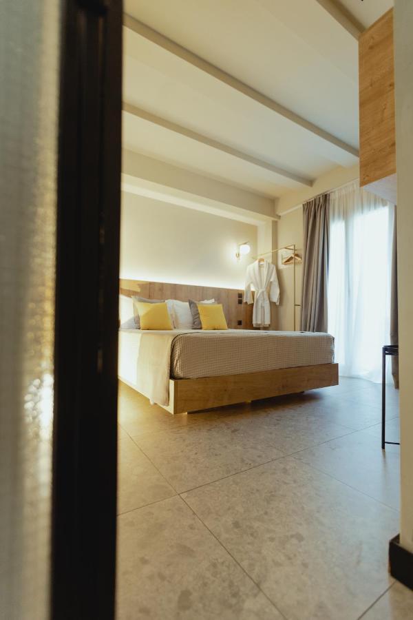 Metis Urbane Living Spaces Atenas Exterior foto