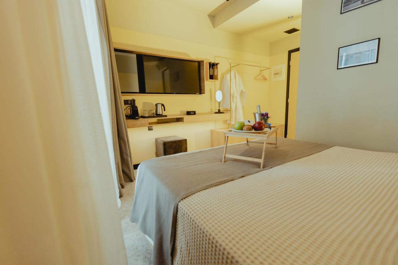 Metis Urbane Living Spaces Atenas Exterior foto